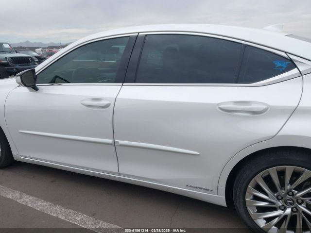 58AF21B1XLU006244 Lexus Es 300h Ultra Luxury