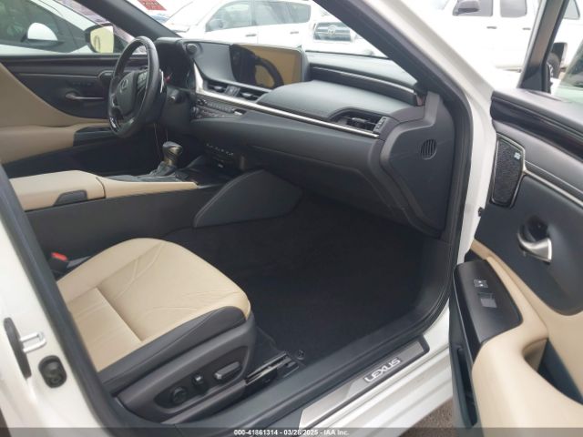 58AF21B1XLU006244 Lexus Es 300h Ultra Luxury
