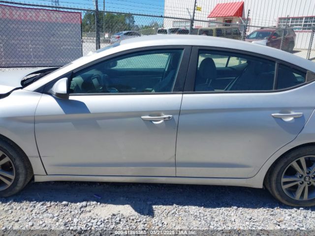 5NPD84LF6HH114195 Hyundai ELANTRA SE