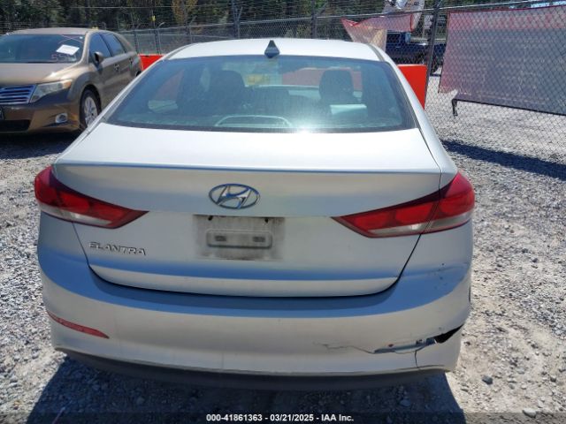 5NPD84LF6HH114195 Hyundai ELANTRA SE