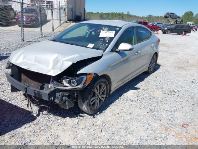 5NPD84LF6HH114195 Hyundai ELANTRA SE