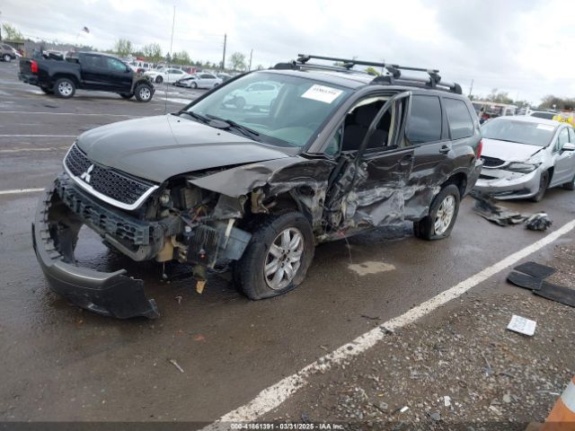 2011 MITSUBISHI ENDEAVOR 4A4JN2AS2BE035817 Photo 1