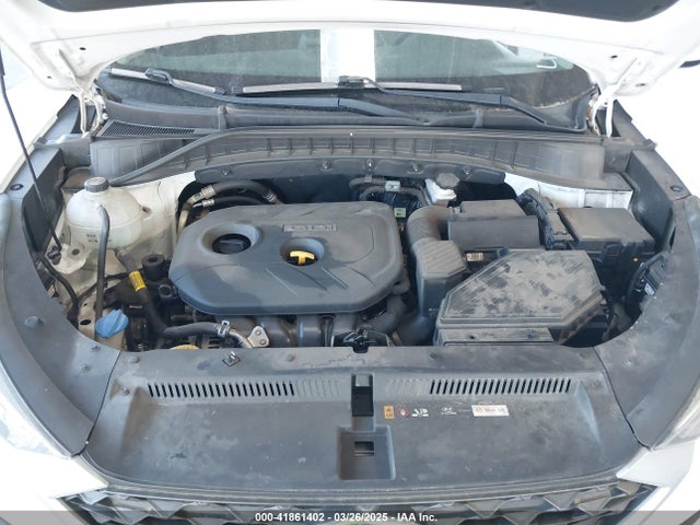 KM8J23A41KU901810 Hyundai TUCSON SE