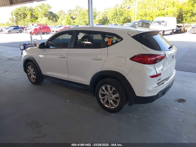 KM8J23A41KU901810 Hyundai TUCSON SE