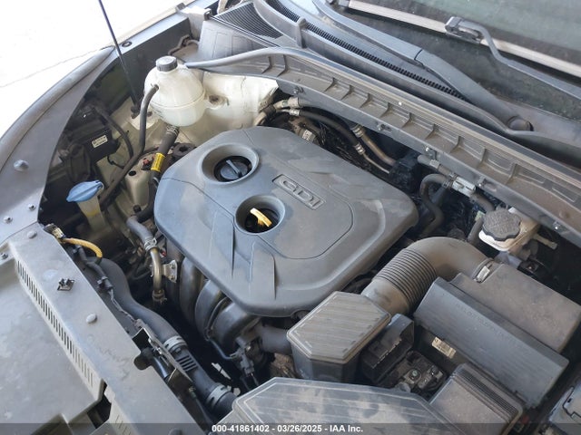 KM8J23A41KU901810 Hyundai TUCSON SE