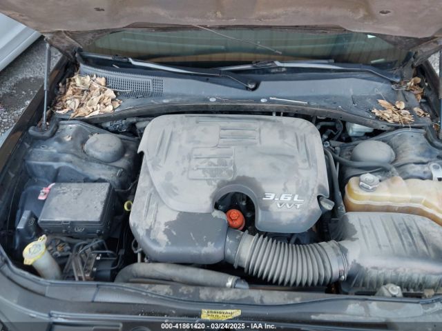 2013 CHRYSLER 300C 2C3CCAEG7DH630670 Photo 9