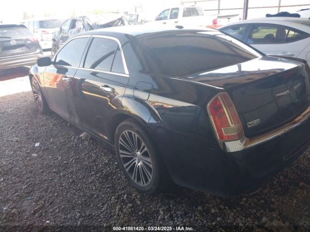 2013 CHRYSLER 300C 2C3CCAEG7DH630670 Photo 2