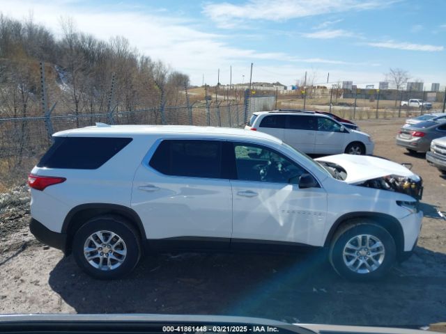 1GNERFKW8MJ219960 Chevrolet Traverse Fwd Ls