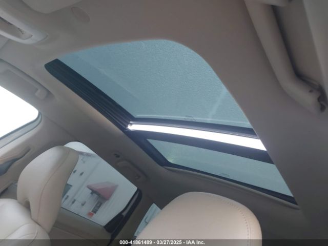 YV449MDKXF2739400 Volvo Xc60 T6