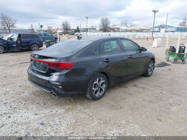 3KPF24AD7LE205405 KIA Forte Lxs