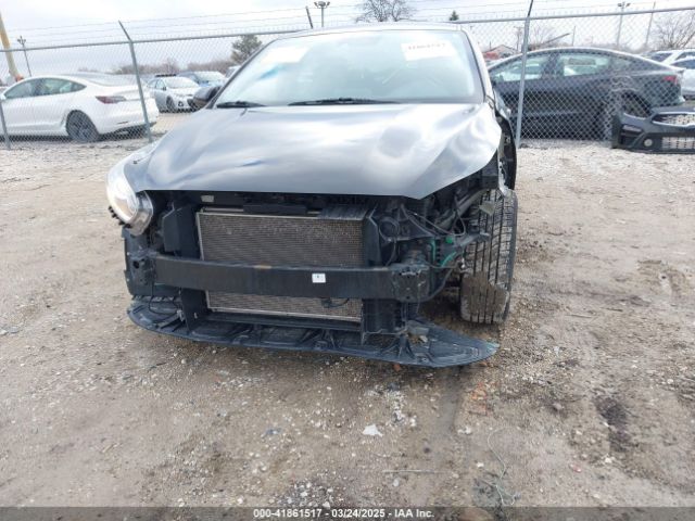 3KPF24AD7LE205405 KIA Forte Lxs