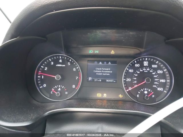 3KPF24AD7LE205405 KIA Forte Lxs
