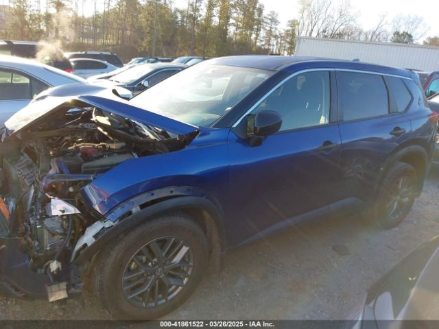JN8AT3AA8MW018600 Nissan Rogue S Fwd