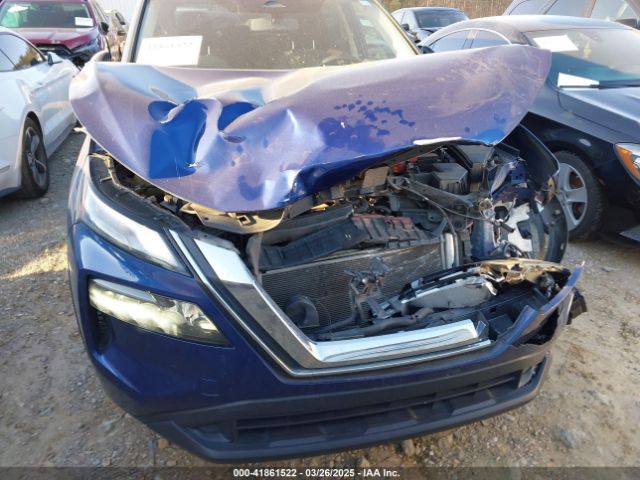 JN8AT3AA8MW018600 Nissan Rogue S Fwd