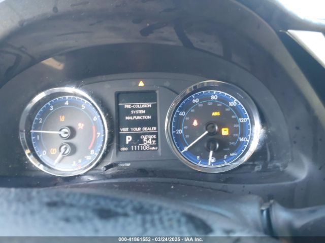 5YFBURHE2JP755823 Toyota COROLLA LE