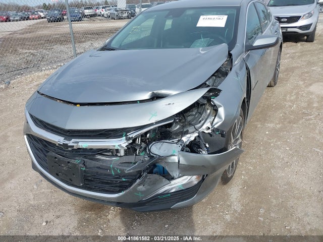 1G1ZG5ST6SF152056 Chevrolet Malibu Fwd Rs