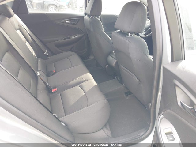1G1ZG5ST6SF152056 Chevrolet Malibu Fwd Rs