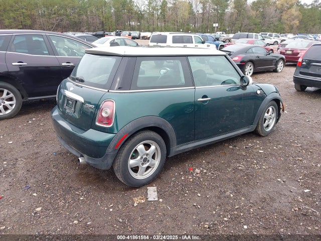 2009 MINI COOPER WMWMF33579TW72493 Photo 3