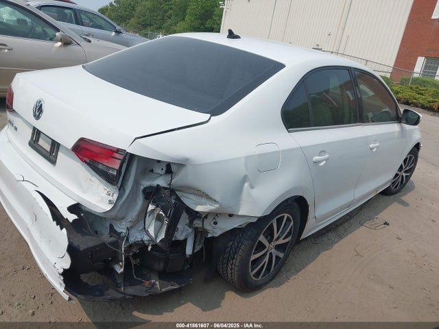 3VWB67AJ8HM339215 Volkswagen Jetta 1.4t Se