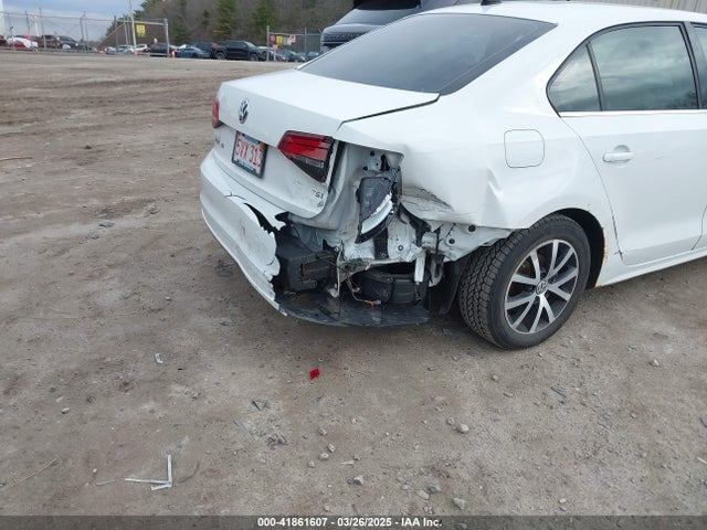 3VWB67AJ8HM339215 Volkswagen Jetta 1.4t Se