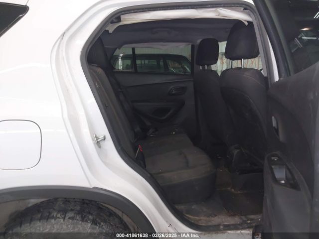 3GNCJPSB2HL285128 Chevrolet Trax Lt