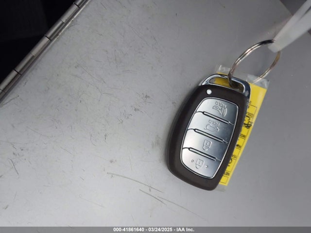 KM8J33A45MU296738 Hyundai Tucson Value