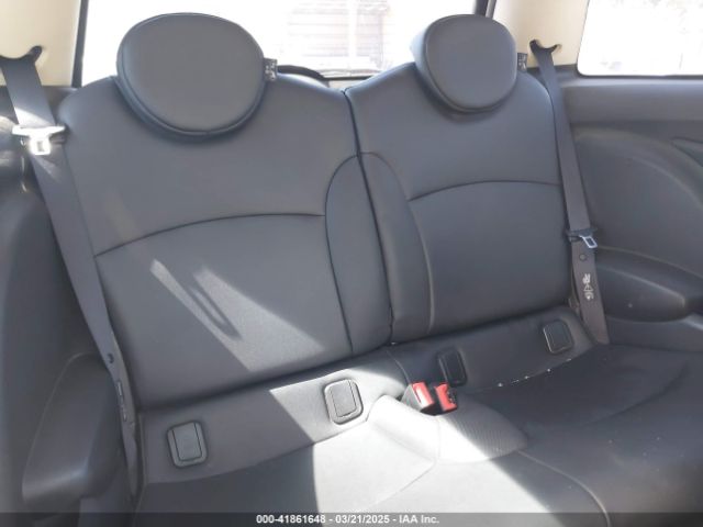 2011 MINI COOPER WMWSU3C53BTX97140 Photo 7