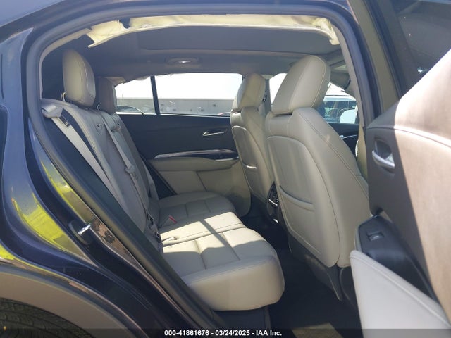 2023 CADILLAC XT4 1GYAZAR47PF145379 Photo 7