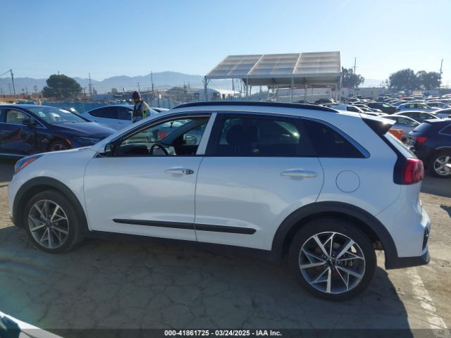 KNDCC3LC8N5522364 KIA Niro Touring Se