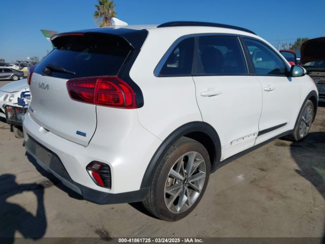 KNDCC3LC8N5522364 KIA Niro Touring Se