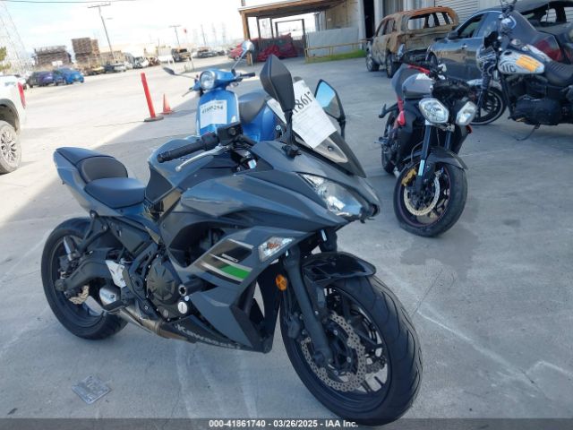 2018 KAWASAKI EX650 JKAEXEK1XJDA26360