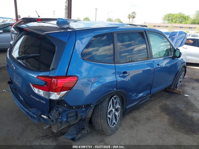 Subaru Forester Premium 2019 JF2SKAGC9KH412500 Image 4
