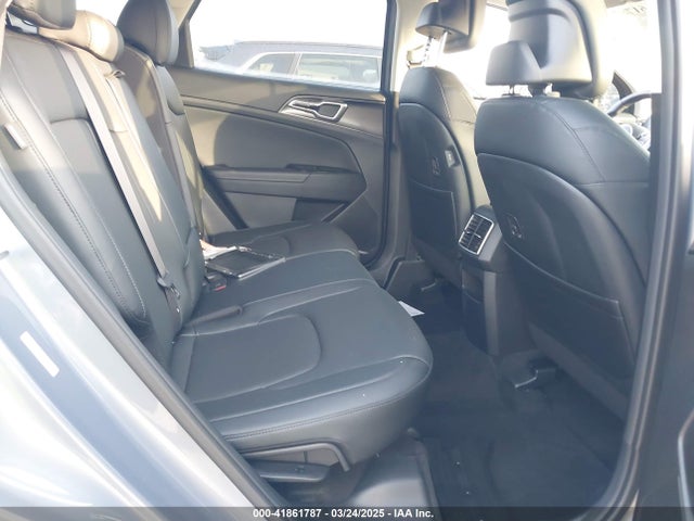 5XYK33DF7RG215608 KIA Sportage Ex