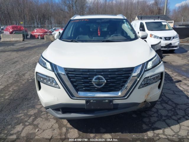 JN8AT3BB0MW214750 Nissan Rogue Sv Intelligent Awd