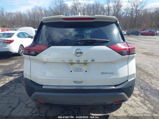 JN8AT3BB0MW214750 Nissan Rogue Sv Intelligent Awd