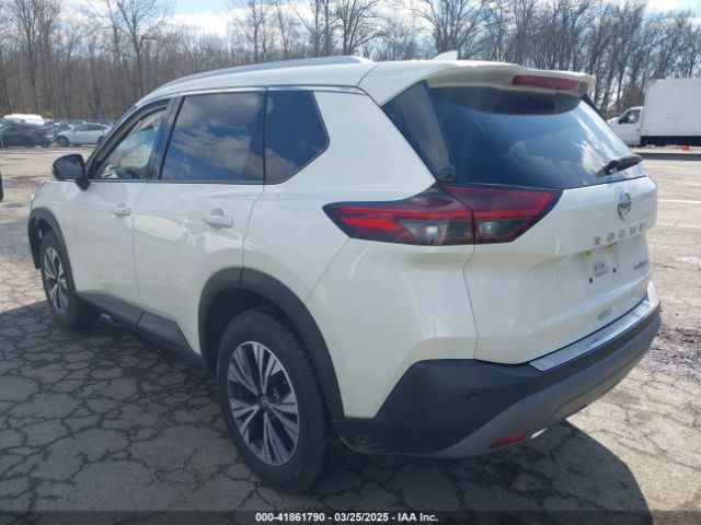 JN8AT3BB0MW214750 Nissan Rogue Sv Intelligent Awd