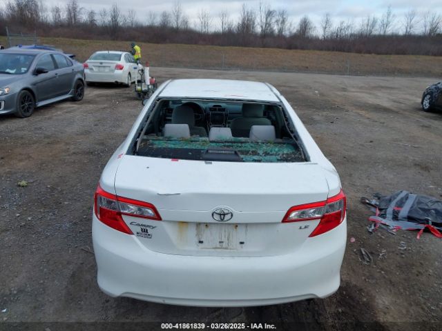 4T4BF1FKXER374901 Toyota CAMRY LE