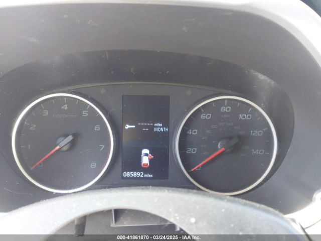 JA4AS3AA6JZ041098 Mitsubishi Eclipse Cross Es