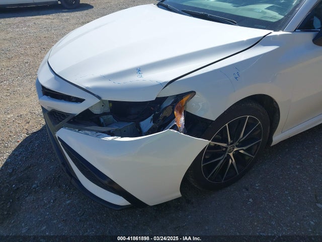 4T1T11AK1RU849586 Toyota CAMRY SE