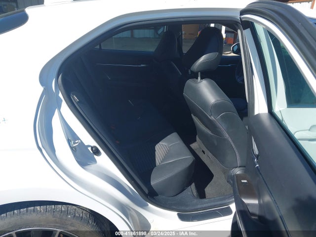 4T1T11AK1RU849586 Toyota CAMRY SE
