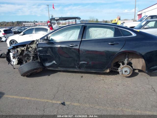 1G1ZD5STXNF115458 Chevrolet Malibu Fwd Lt