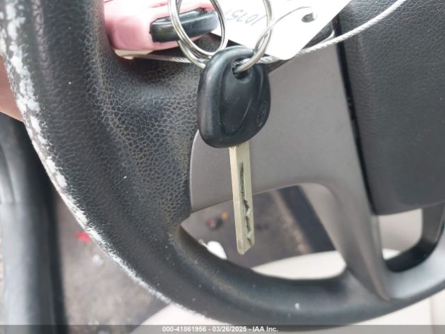 KMHCT4AE1HU374039 Hyundai ACCENT SE