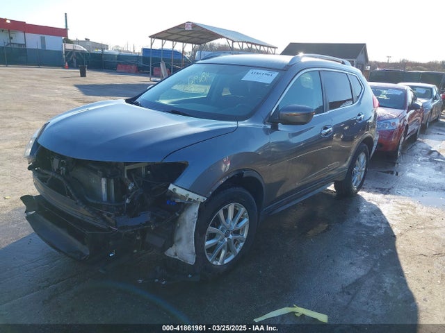 5N1AT2MV0JC769705 Nissan ROGUE SV