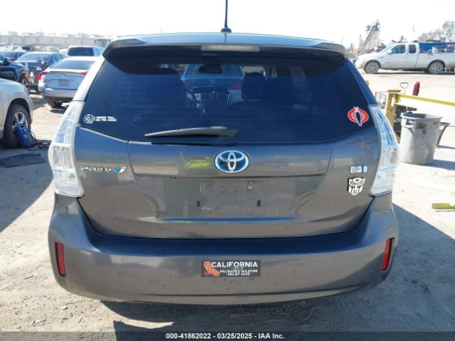 JTDZN3EU2E3293587 Toyota Prius V Five