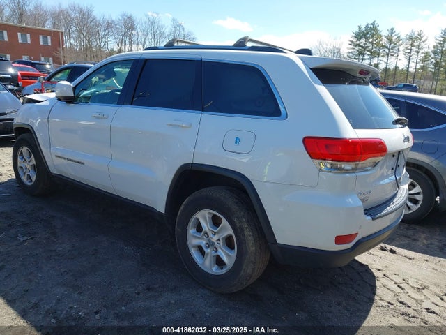 1C4RJFAG8HC959093 Jeep Grand Cherokee Laredo 4x4