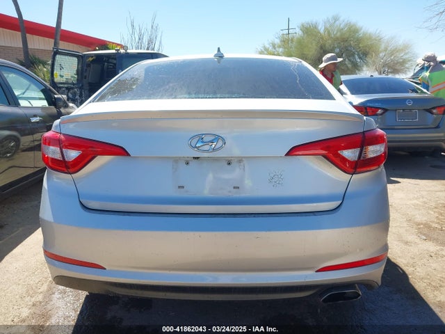 5NPE24AF4HH556403 Hyundai SONATA SE
