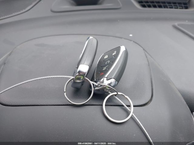 2GNAXWEX4J6140450 Chevrolet Equinox Premier
