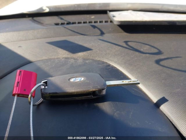 KMHRC8A32LU035900 Hyundai Venue Sel