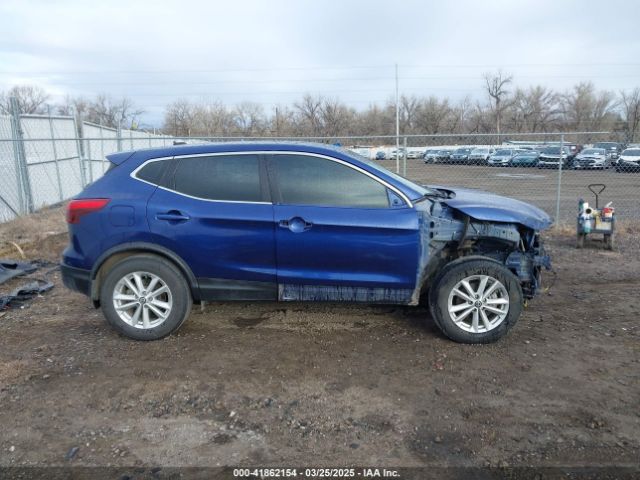 JN1BJ1CRXKW329538 Nissan Rogue Sport S