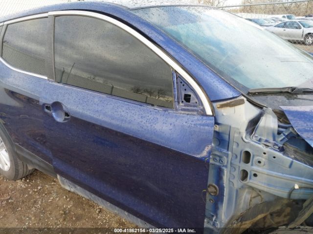 JN1BJ1CRXKW329538 Nissan Rogue Sport S